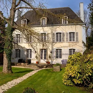 La Meffrais 1741 Frühstückspension Dinan